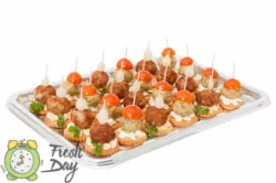 Ассорти сырно-мясных галет 28 шт.