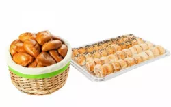 Пирожки с картофелем и грибами, рулетики с курицей и оливками 50 шт.